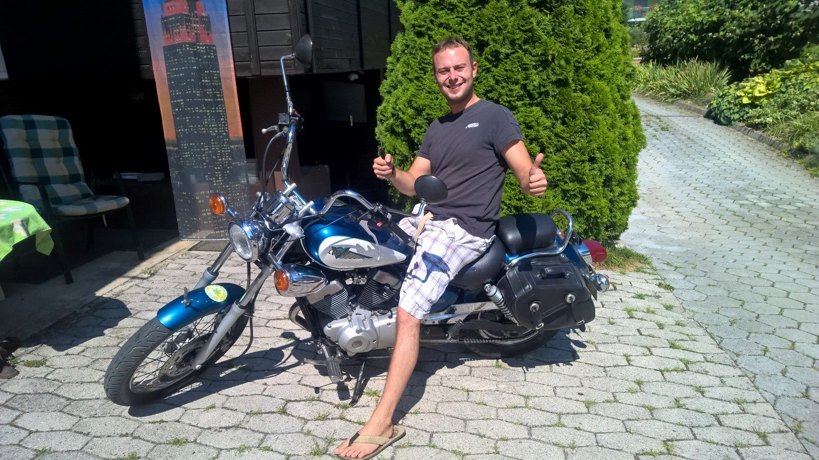 Miha na svoji modri Yamaha XV Virago 125 (1998), Wise World 2012